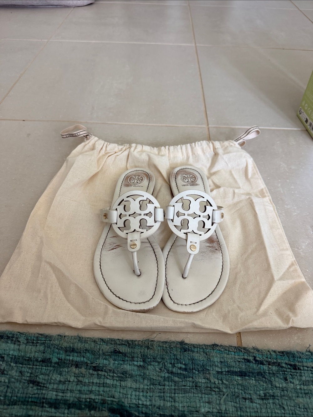 Tory Burch Miller White Leather Sandals Size 7 + Dust Bag